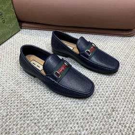Торговая марка товара： GUCCI Размер： 38-45 (размеры 38 и 45 не по