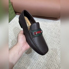Торговая марка товара： GUCCI Размер： 38-45 (размеры 38 и 45 не по