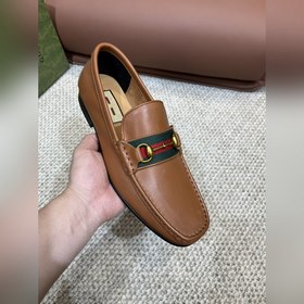 Торговая марка товара： GUCCI Размер： 38-45 (размеры 38 и 45 не по