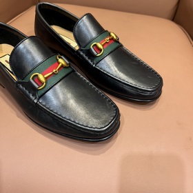 Торговая марка товара： GUCCI Размер： 38-45 (размеры 38 и 45 не по