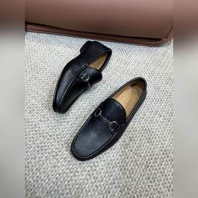 Торговая марка товара： GUCCI Размер： 38-45 (размеры 38 и 45 не по