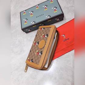 Официальный сайт Gucci обновлен! В сотрудничестве с Disney создан