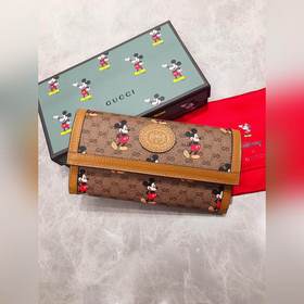 Официальный сайт Gucci обновлен! В сотрудничестве с Disney создан