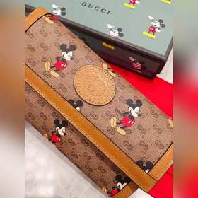 Официальный сайт Gucci обновлен! В сотрудничестве с Disney создан