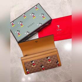 Официальный сайт Gucci обновлен! В сотрудничестве с Disney создан