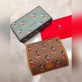Официальный сайт Gucci обновлен! В сотрудничестве с Disney создан
