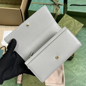 Длинный кошелек с логотипом Gucci, выполненным рукописным шрифтом