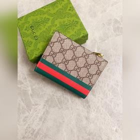 Новинка от Gucci! Многофункциональный кожаный кошелек с камуфляжн