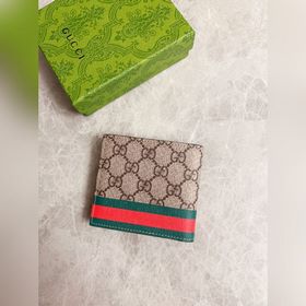 Новинка от Gucci! Короткий кошелек с камуфляжным рисунком! Изыска