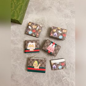 Новинка от Gucci! Короткий кошелек с камуфляжным рисунком! Изыска