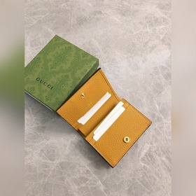 GUCCI KAI и Чон Ин совместная серия коротких кошельков с медвежон
