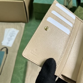 Кошелек с полным комплектом оригинальной зеленой упаковки логотип