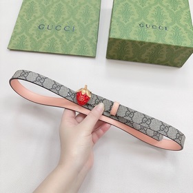 Новая модель от Gucci, 2 см, двусторонняя кожа теленка, ширина за