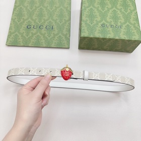 Новая модель от Gucci, 2 см, двусторонняя кожа теленка, ширина за