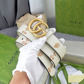3 см. Фрукты и овощи являются символом игривого духа Gucci и стал