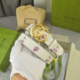 3 см. Фрукты и овощи являются символом игривого духа Gucci и стал