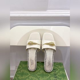 Gucci | Gucci 223   Долгожданная главная коллекция Gucci нако