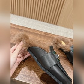 Gucci с застежкой виде конской головы, новая модель из шерсти, кв