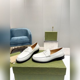Лоферы Gucci Материал： кожа бычка с открытым краем Внутренняя под