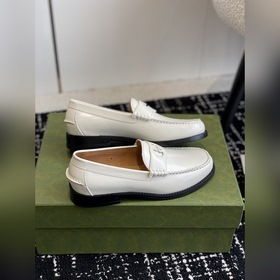 Gucci 23ss Лоферы, высококачественная версия. Переплетенные буквы