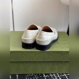 Gucci 23ss Лоферы, высококачественная версия. Переплетенные буквы
