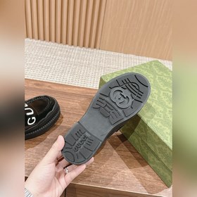 Gucci 2024 осень-зима, новая модель Blondie, небольшие круглые ло