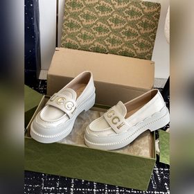 Gucci Новая модель с логотипом виде волны, цветочным узором и тол