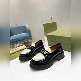 Gucci Лоферы на толстой подошве Материал： кожа бычка с открытым к