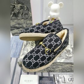 GUCCI, последние модели с подиума, меховые туфли, высококачествен