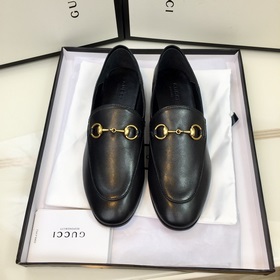 GUCCI ~ Классическая модель GUCCI, столетняя модель Классическая 