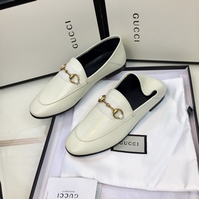 GUCCI ~ Классическая модель GUCCI, столетняя модель Классическая 