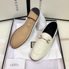 GUCCI ~ Классическая модель GUCCI, столетняя модель Классическая 