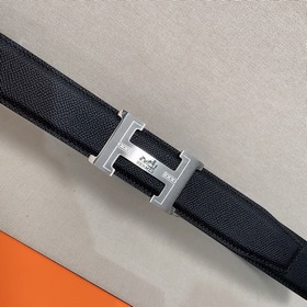 Мужской ремень Hermès Clemence из телячьей кожи с паленой пряжкой