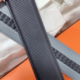 Мужской ремень Hermès Clemence из телячьей кожи с паленой пряжкой