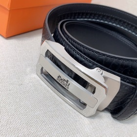 Мужской ремень Hermès Clemence из телячьей кожи с паленой пряжкой