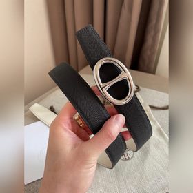 Hermes-32MM, аналогично модели Hermes, изготовлен из кожи теленка