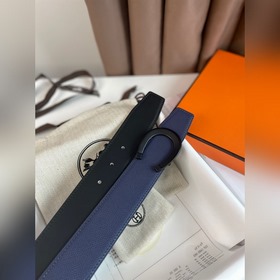 Hermes-32MM, аналогично модели Hermes, изготовлен из кожи теленка