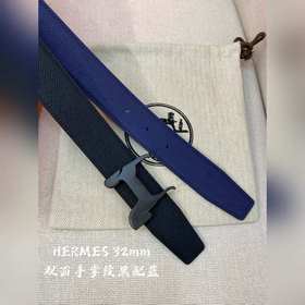 Hermes-32MM, аналогично модели Hermes, изготовлен из кожи теленка