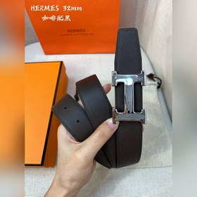 Hermes-32MM, аналогично модели Hermes, изготовлен из кожи теленка