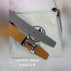 Hermes-32MM, аналогично модели Hermes, изготовлен из кожи теленка