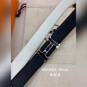 Hermes-32MM, аналогично модели Hermes, изготовлен из кожи теленка