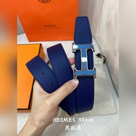 Hermes-32MM, аналогично модели Hermes, изготовлен из кожи теленка