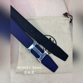 Hermes-32MM, аналогично модели Hermes, изготовлен из кожи теленка