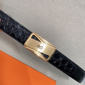 Мужской ремень Hermès Clemence из телячьей кожи с паленой пряжкой