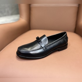 Торговая марка： Hermès (Эрмес) Размер： 39-44 (38, 45 на заказ) Ка