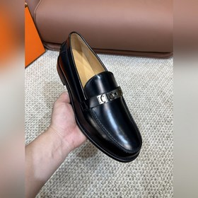 Торговая марка： Hermès (Эрмес) Размер： 39-44 (38, 45 на заказ) Ка