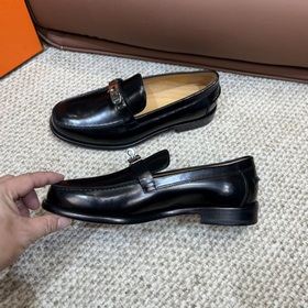 Торговая марка： Hermès (Эрмес) Размер： 39-44 (38, 45 на заказ) Ка