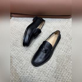 Торговая марка： Hermès (Эрмес) Размер： 39-44 (38, 45 на заказ) Ка
