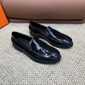 Торговая марка： Hermès (Эрмес) Размер： 39-44 (38, 45 на заказ) Ка
