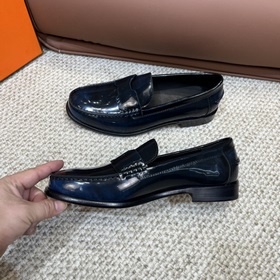 Торговая марка： Hermès (Эрмес) Размер： 39-44 (38, 45 на заказ) Ка